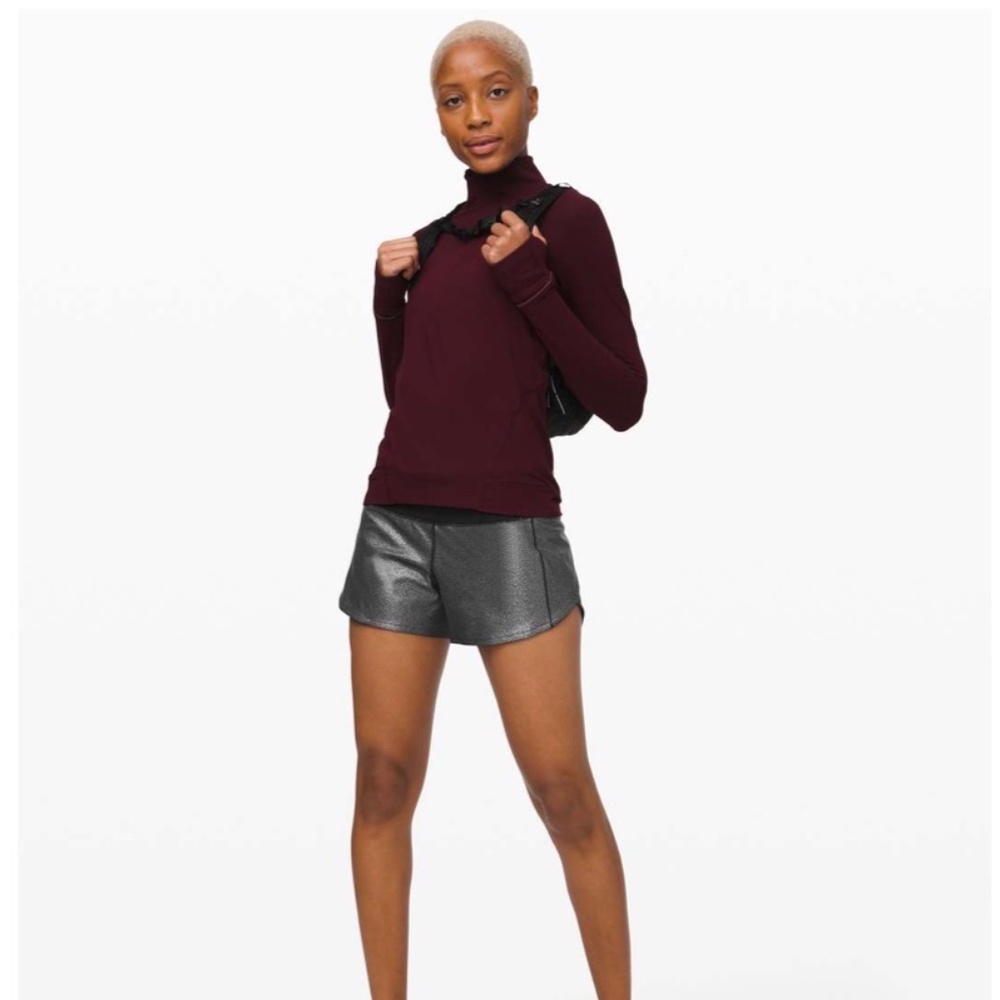 Lululemon Speed Up Short *Long 4" Foil Luminosity Foil Print Black Silver / Blac